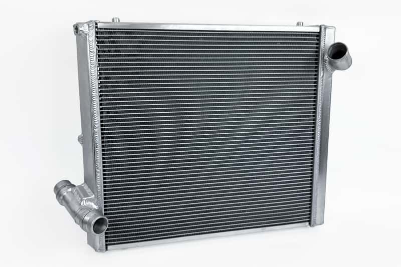 CSF — CSF 2019+ 992.1/992.2 Porsche 911(3.0LT Base/T/S/4/4S/GTS/4 GTS) High Perf Right Aluminum Radiator
CSF Radiator - view 2
