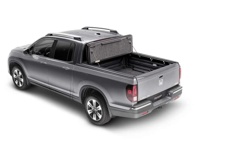 Undercover — UnderCover 17-20 Honda Ridgeline 5ft Ultra Flex Bed Cover - view 2