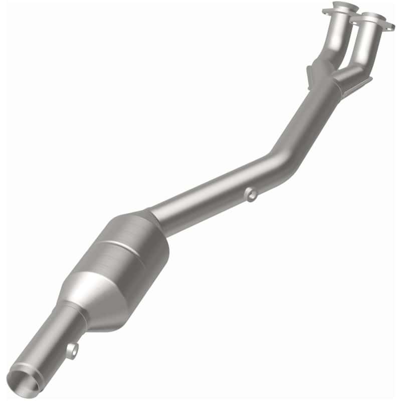 Magnaflow — MagnaFlow Right Side Converter Direct Fit California Grade 00-03 BMW M5 5.0L
California - view 4