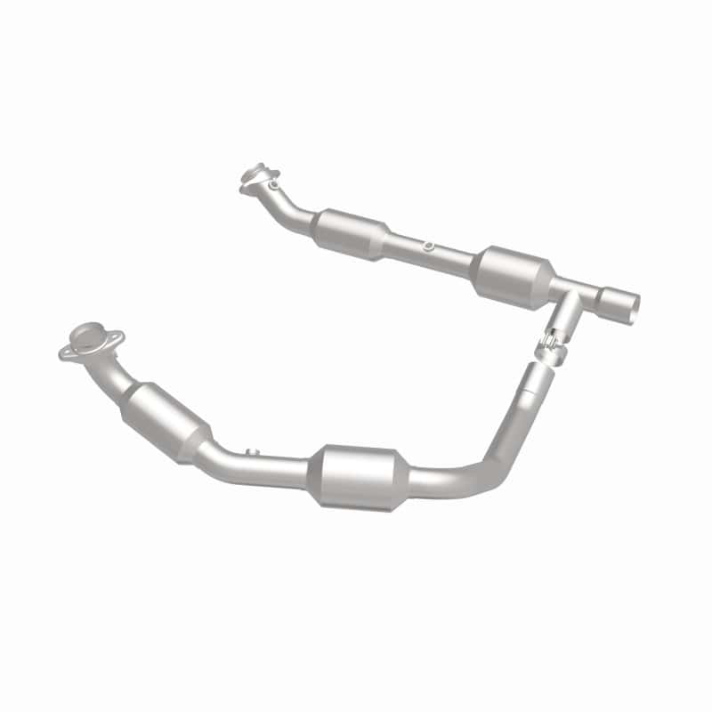 Magnaflow — Magnaflow 05-08 Ford E-350 Super Duty 5.4L Direct Fit Converter
California - view 13