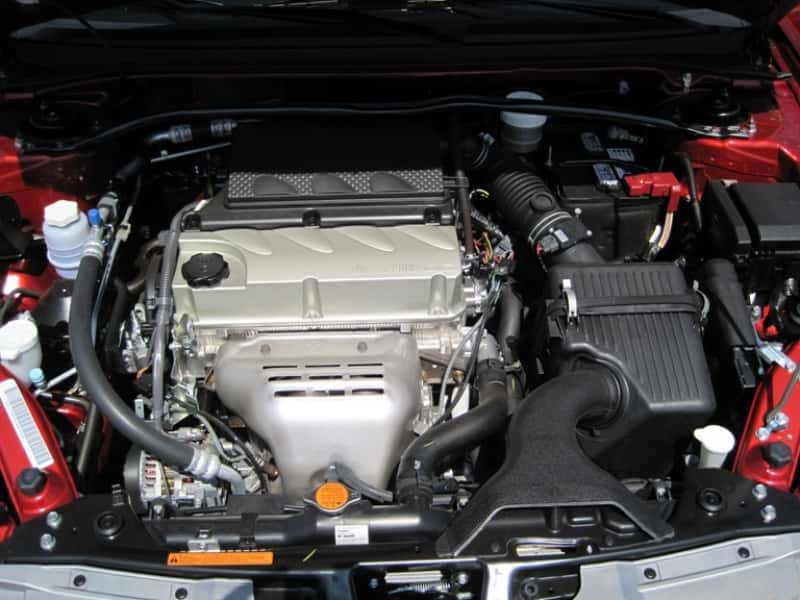 K&N Engineering — K&N Mitsubishi Endeavor/06 Eclipse/04-5 Galant Drop In Air Filter
Replacement Air Filt
Air Filter - view 3