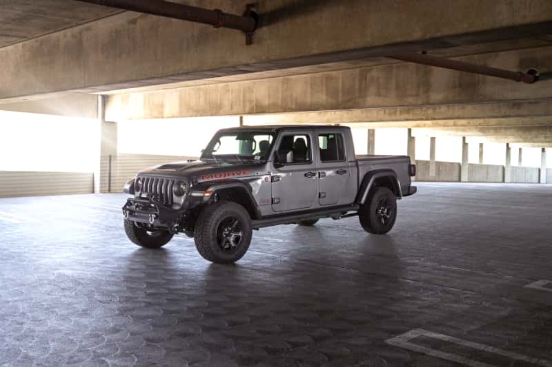 DV8 Offroad — DV8 Offroad 07-23 Jeep Wrangler JK/JL & Gladiator JT FS-1 Series Stubby Front Bumper
Jeep FS-1 Front - view 1