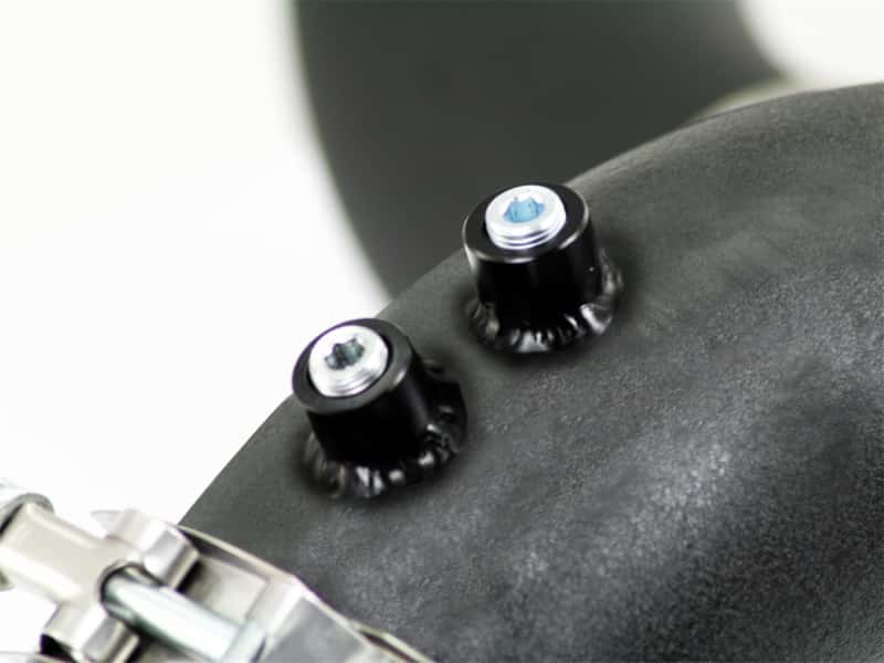 aFe — aFe Bladerunner Intercoolers Tube Out I/C Tube Out GM Diesel Trucks 04.5-05 V8-6.6L(td) LLY
TChrgrIcoolerIntPpe
Cold Charge Pipe - view 3