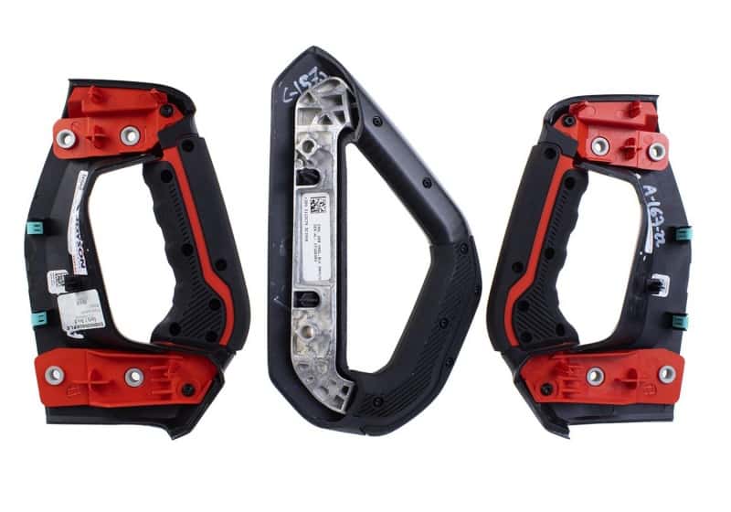 Ford Racing — Ford Racing 21-23 Bronco Carbon Fiber Grab Handle Kit
Grab Handle - view 15