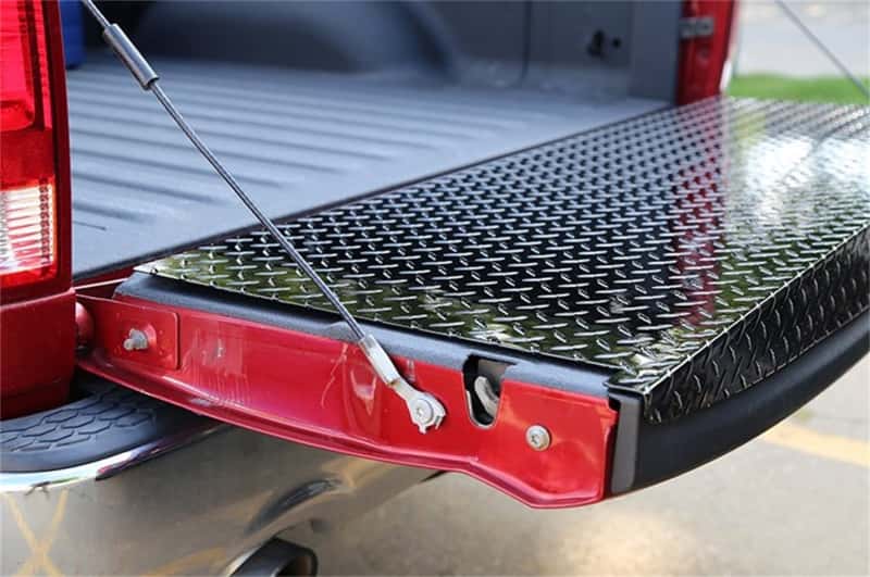 Dee Zee — Dee Zee 09-23 Dodge/Ram Ram Tailgate Protector Full Black-Tread
Tailgate Protector - view 3