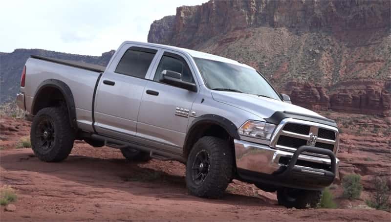 LUND — Lund 10-17 Dodge Ram 2500 Bull Bar w/Light & Wiring - Black
BULL BAR W-LED LIGHT
Bull Bar - view 4