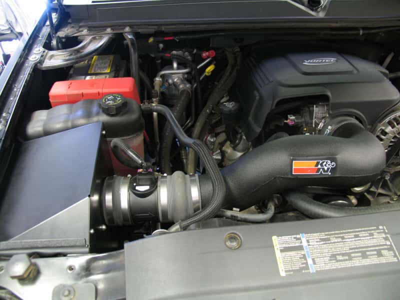 K&N Engineering — K&N 07 Chevy/GMC/Cadillac V8-4.8/5.3/6.0/6.2L Performance Intake Kit
Performance Air Inta
Air Intake System - view 3