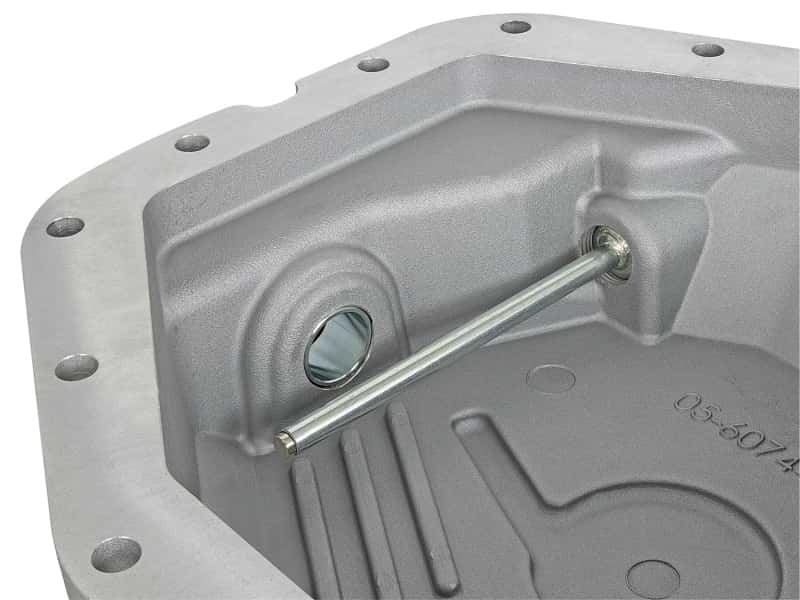 aFe — aFe Power Rear Diff Cover Raw Finish 2017 Ford F-350/F-450 V8 6.7L (td) Dana M300-14 (Dually)
Differential Cover - view 6