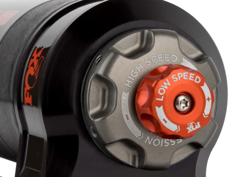 FOX — Fox 20-Up Jeep Gladiator 2.5 Performance Series Smooth Body Piggyback DSC Rear Shock 2-3in. Lift
2.5 Shocks - view 3