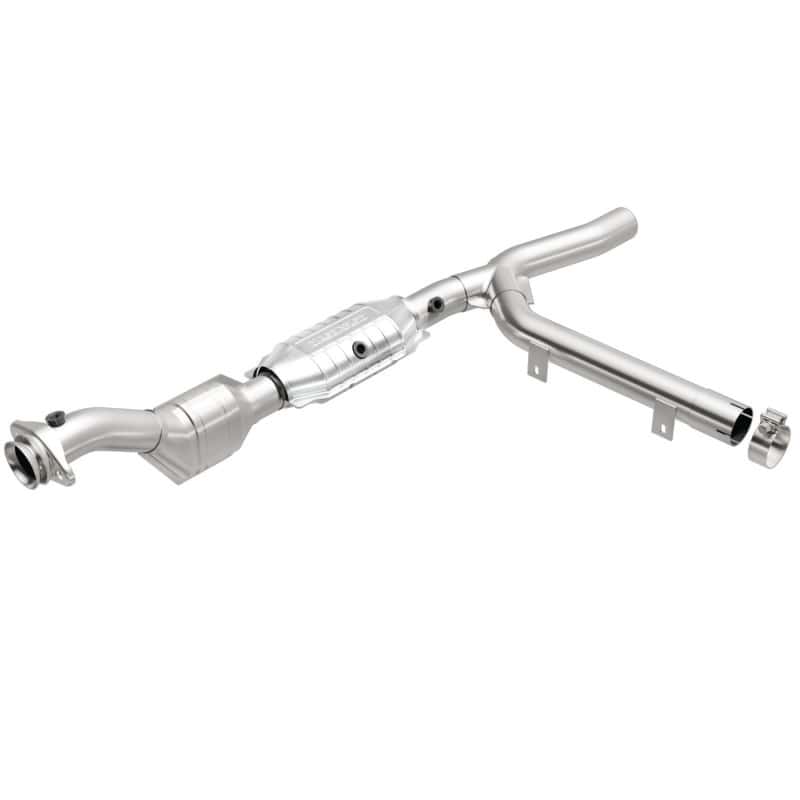 Magnaflow — MagnaFlow Conv DF 97-98 Ford Trucks 4.6L
California - view 1