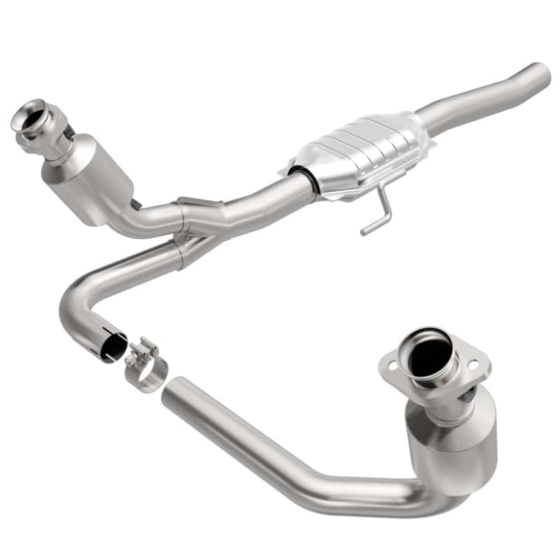 Magnaflow — MagnaFlow Conv DF 00-03 Dodge Dakota 2WD 4.7L
California - view 1