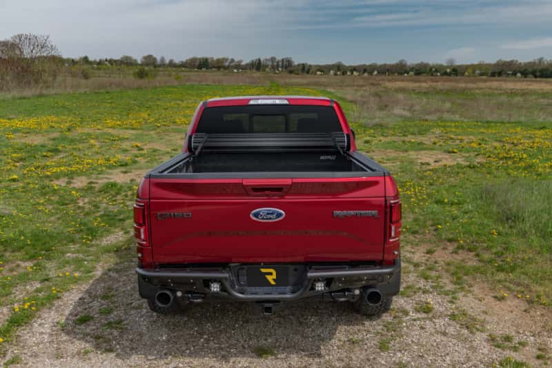 Truxedo — Truxedo 15-21 Ford F-150 5ft 6in Sentry Bed Cover - view 1