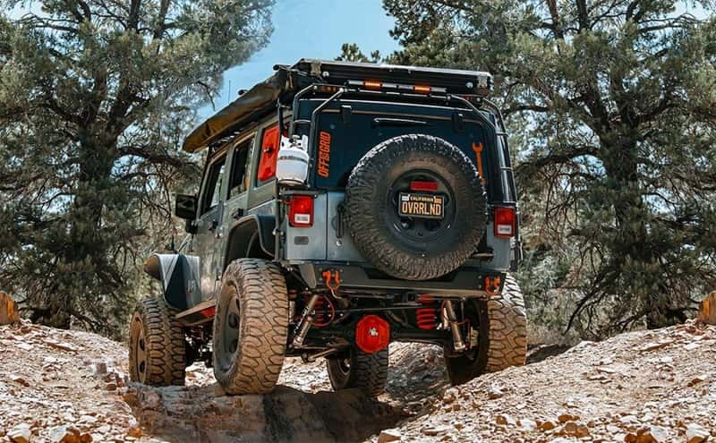 Magnaflow — MagnaFlow 12-18 Jeep Wrangler 2.5in Overland Series Cat-Back Exhaust - view 5