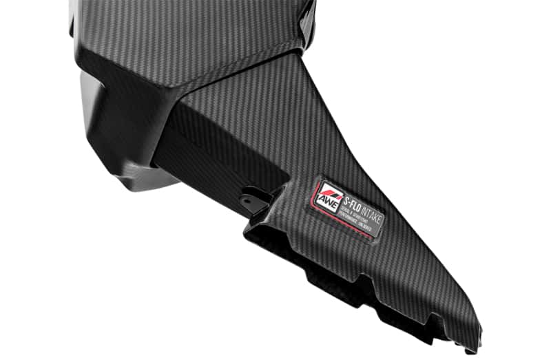 AWE Tuning — AWE Tuning Audi C7 A6 / A7 3.0T S-FLO Carbon Intake V2
S-FLO Intake - view 4