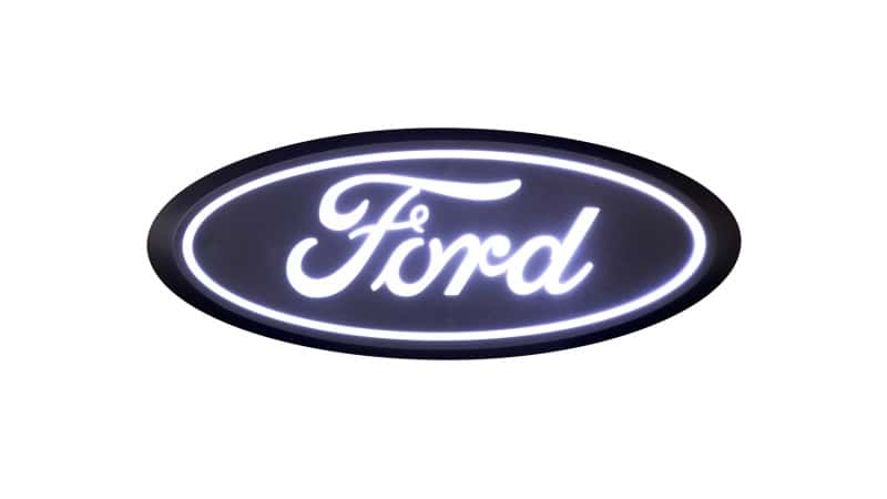 Putco — Putco 17-20 Ford SuperDuty Front Luminix Ford LED Emblem - w/o Camera CutOut
LED Badge 11-26 F250
Emblem - view 3