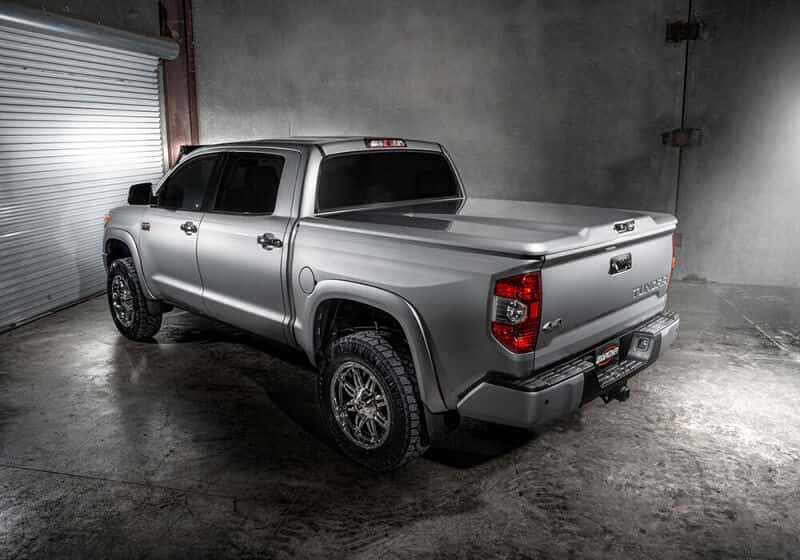 Undercover — UnderCover 14-20 Toyota Tundra 6.5ft Elite LX Bed Cover - Attitude Black
EX 14-21 Tun 6ft.6-2 - view 22