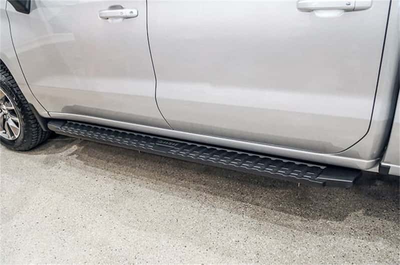 Dee Zee — Dee Zee 88in Universal Crew Cab Molded Running Board (No Brackets) - view 3