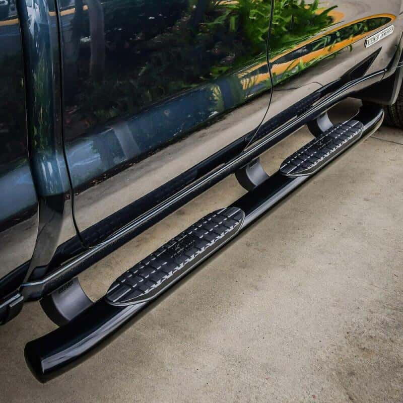 Westin — Westin 19-20 Chevrolet Silverado/GMC Sierra 1500 Double Cab PRO TRAXX 5 Oval Nerf Step Bars - Black
Nerf/Step Bar - view 4