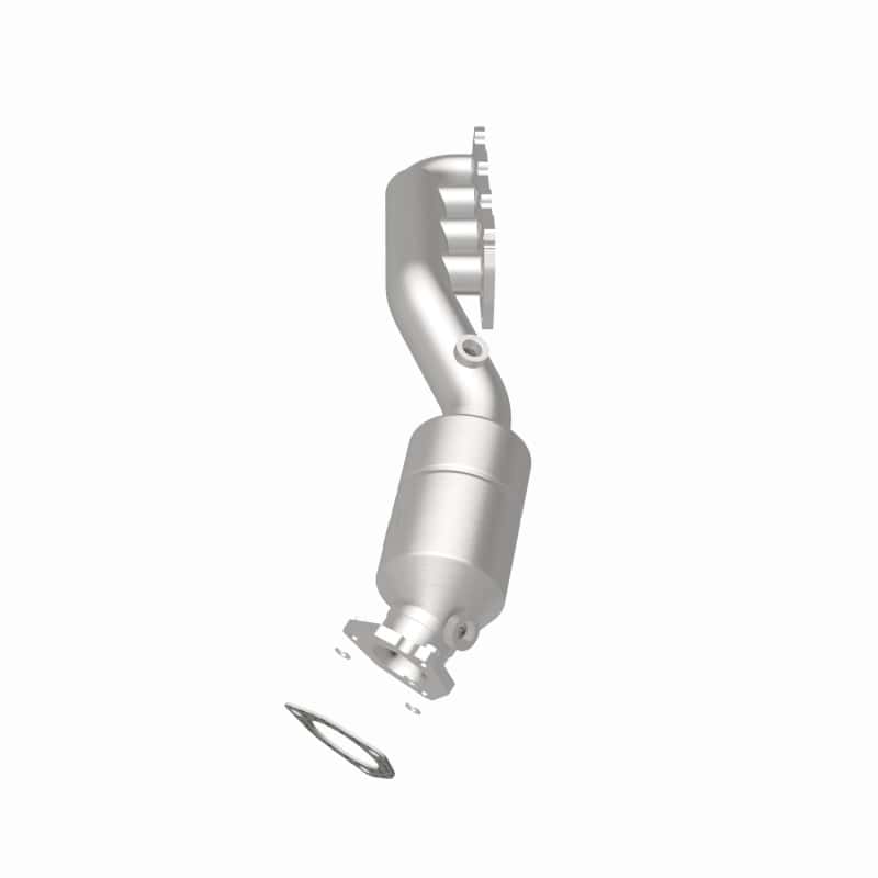 Magnaflow — Magnaflow Conv DF 02-04 Volkswagen Passat 4.0L
California - view 16