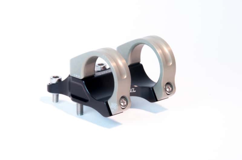 Renthal — Renthal Integra 35 Handlebar Clamp 50 mm./ +10 Rise - view 1
