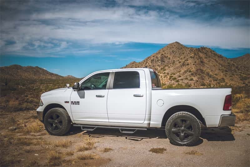 Tuff Country — Tuff Country 13-18 Dodge Ram 1500 2in Front Leveling Kit with Ride Height Sensor Links
Suspension - view 5