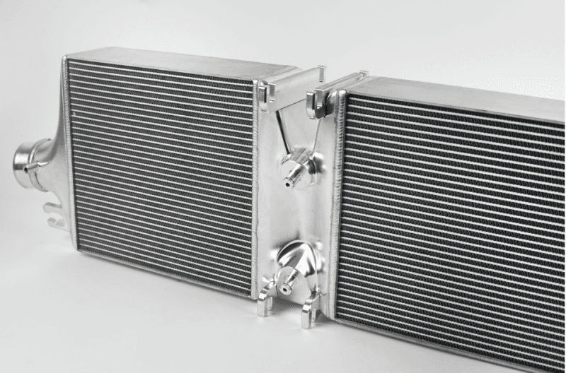 CSF — CSF 2020+ Porsche 992 Turbo/S and 992.2 Carrera 3.0T High Performance Intercooler System
CSF Intercooler - view 5