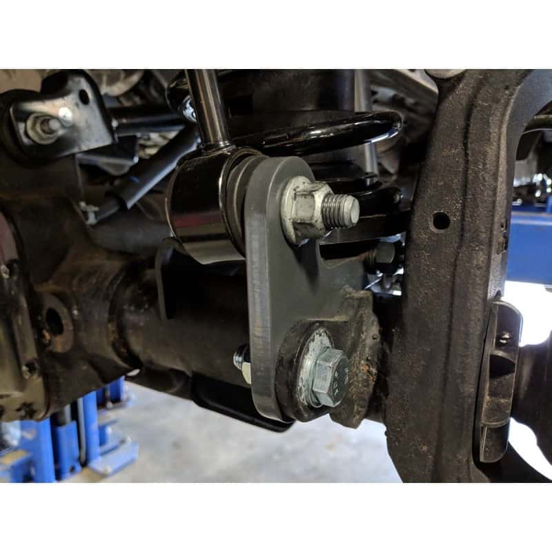 Synergy Mfg — Synergy 2018+ Jeep Wrangler JL/JLU Front Sway Bar Link Relocation Brackets - view 3