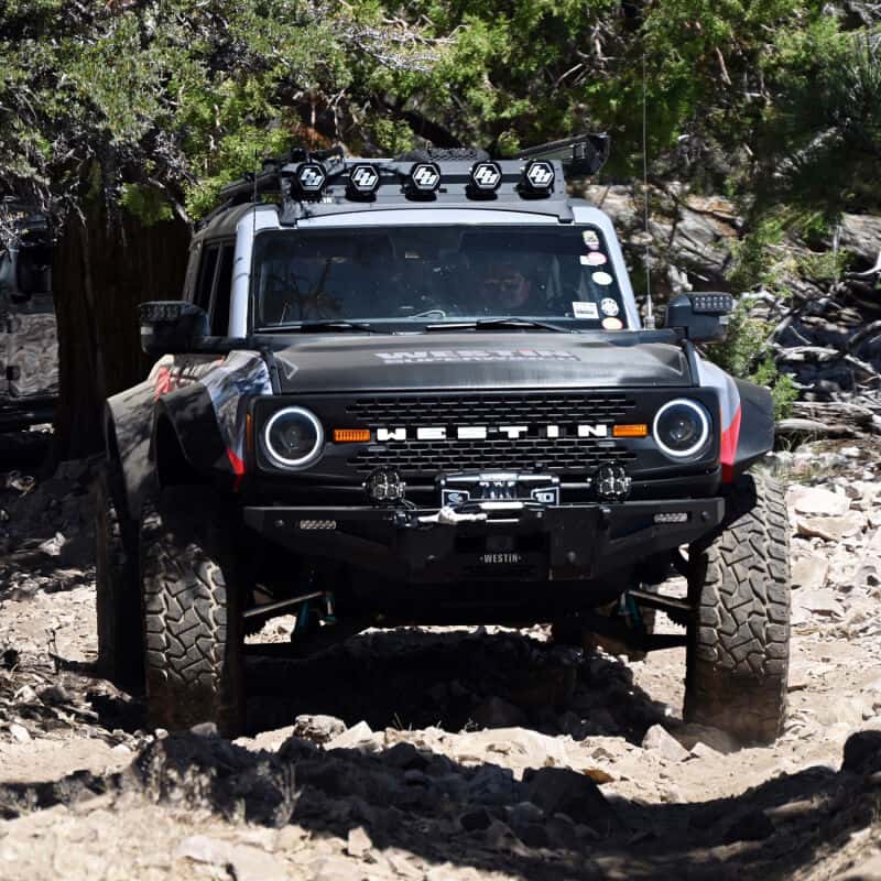 Superwinch — Superwinch 10000 LBS 12V DC 3/8in x 54ft Synthetic Rope Scorpion 10000SR Winch - Black Powdercoat
Winch - view 9