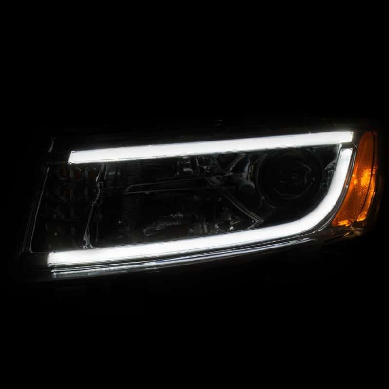 ANZO — ANZO 2014-2015 Jeep Grand Cherokee Projector Headlights w/ Plank Style Design Chrome
Head Light Set
HdLtSet - view 6