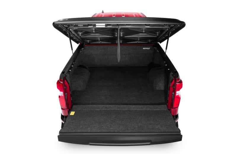 Undercover — UnderCover 19-20 Chevy Silverado 1500 5.8ft SE Bed Cover - Black Textured - view 13