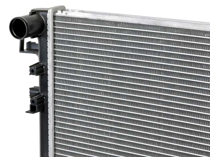 aFe — aFe BladeRunner OER Series Radiator 07-18 Jeep Wrangler (JK) V6-3.6/3.8L
BladeRunner Radiator - view 3