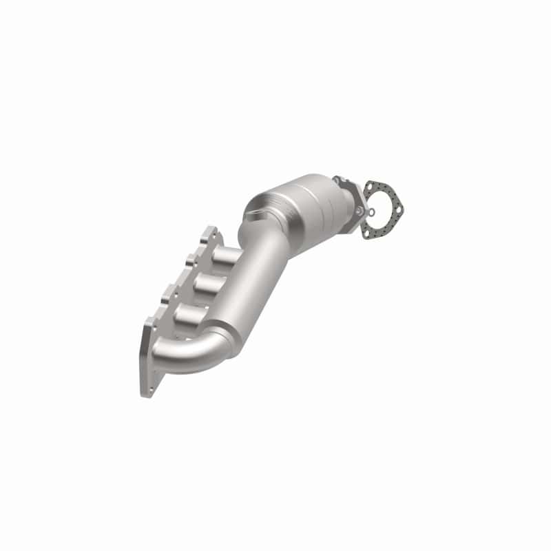 Magnaflow — Magnaflow Conv DF 02-04 Volkswagen Passat 4.0L
California - view 26