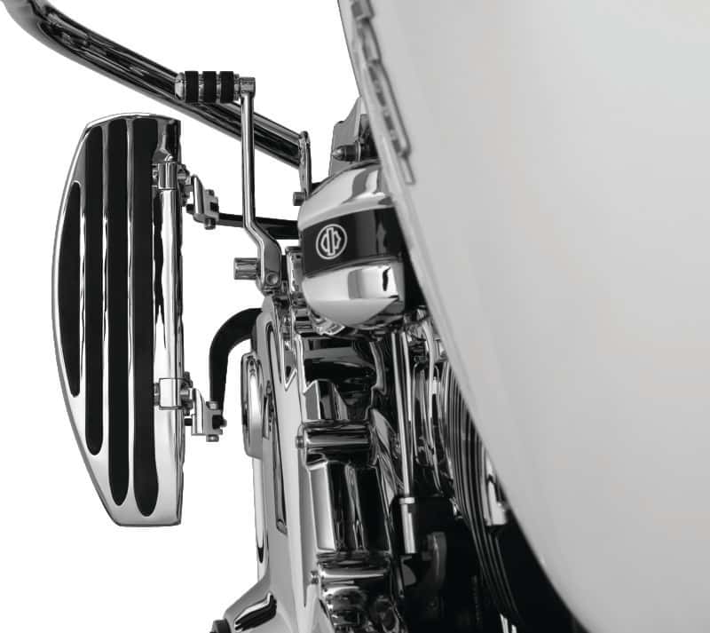 Kuryakyn — Kuryakyn Floorboard Relocator Brackets 17 and Up Touring Chrome - view 2