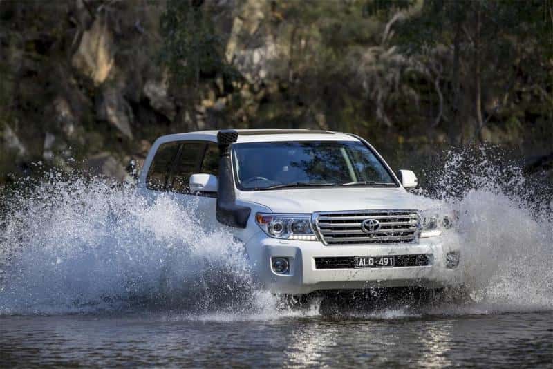 ARB — ARB 07-15 Toyota URJ200 PET 3UR-FE Snorkel Armax
Safari Snorkel - view 2