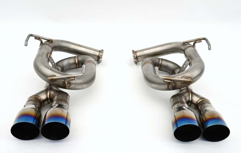 Invidia — Invidia 22+ Subaru WRX Twin Loop 3.5in. Single Layer T.I Tip Axle-Back Exhaust - view 4