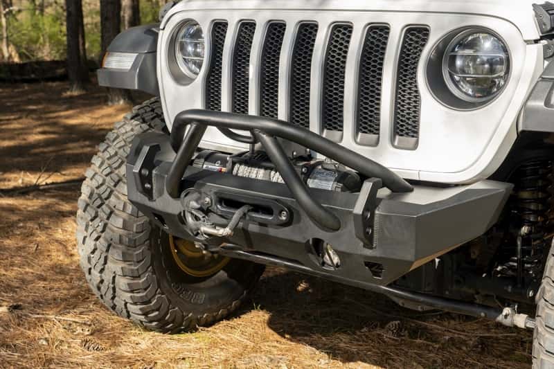 Rugged Ridge — Rugged Ridge HD Bumper Stubby Front 07-18 Jeep Wrangler JK 18-20 Jeep Wrangler JL 2020 JT
OFFROAD_BUMPERS
Bumper- Front - view 3