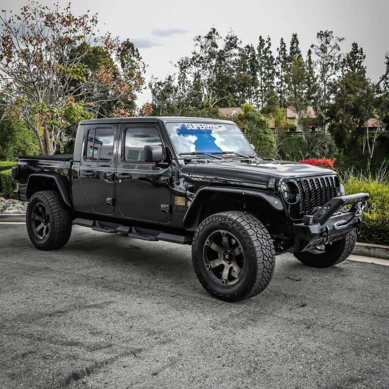 Westin — Westin 2020 Jeep Gladiator HDX Xtreme Nerf Step Bars - Textured Black
Nerf/Step Bar - view 7