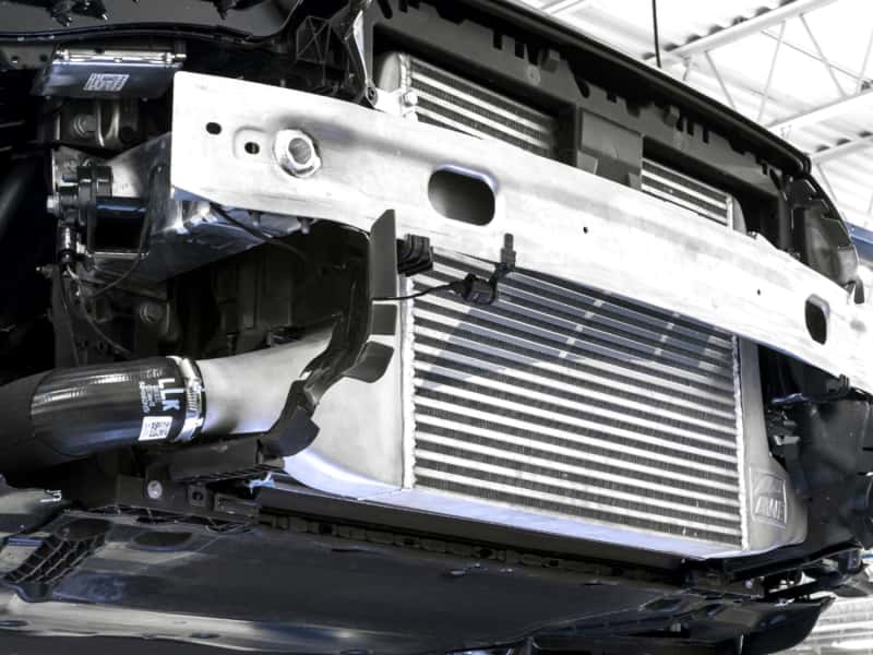 AWE Tuning — AWE Tuning 2018-2019 Audi B9 S4 / S5 Quattro 3.0T Cold Front Intercooler Kit
AWE Intercooler - view 7
