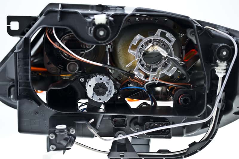Hella — Hella 2003-2009 BMW Z4 Bi-Xenon Headlight Assembly - view 10