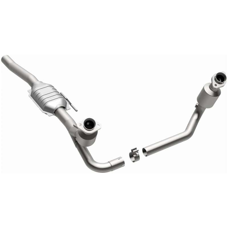 Magnaflow — MagnaFlow Conv DF 00-03 Dodge Dakota 2WD 4.7L
California - view 3