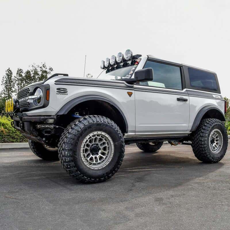 Westin — Westin 21-23 Ford Bronco 2dr (Excl. Sport) XTS Pinch Weld Covers - Tex. Blk
Pinch Weld Covers - view 5