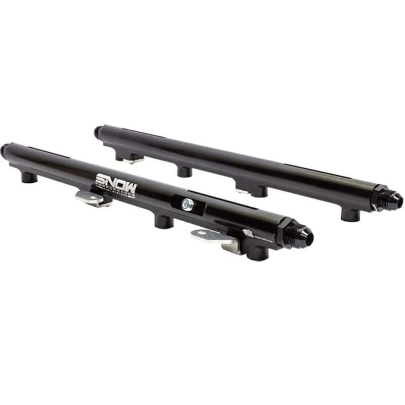 Snow Performance — Snow 2005+ Hemi 5.7L/6.1L Factory Height Injectors Return Style Billet Fuel Rail Kit
Fuel Rail Kit - view 1