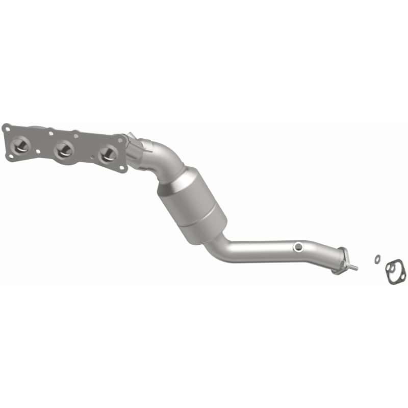 Magnaflow — MagnaFlow Conv DF 2008-2010 BMW 528i/528i xDrive 3.0L Underbody
California - view 5