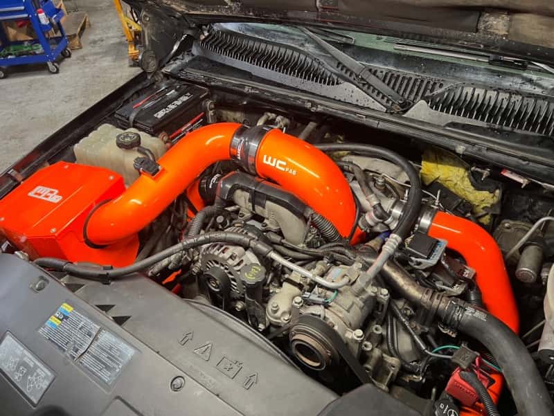 Wehrli — Wehrli 04.5-05 Duramax LLY 4in Stage 2 Intake Kit - Candy Red
Intake S2 04.5-05 CR - view 4