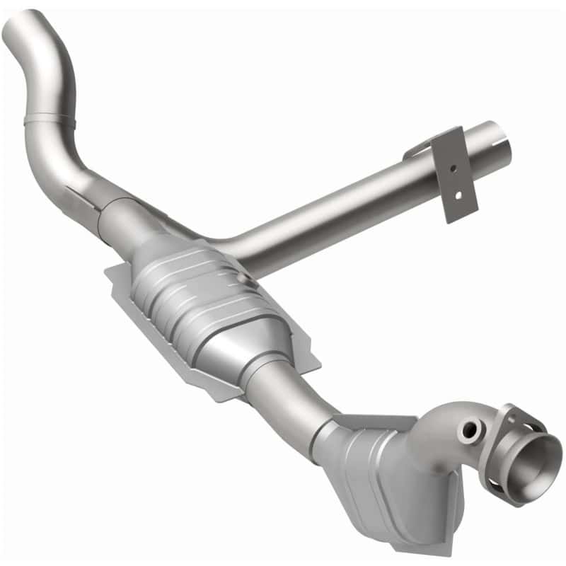 Magnaflow — MagnaFlow Conv DF 01 Ford Trucks 4.6L
California - view 30