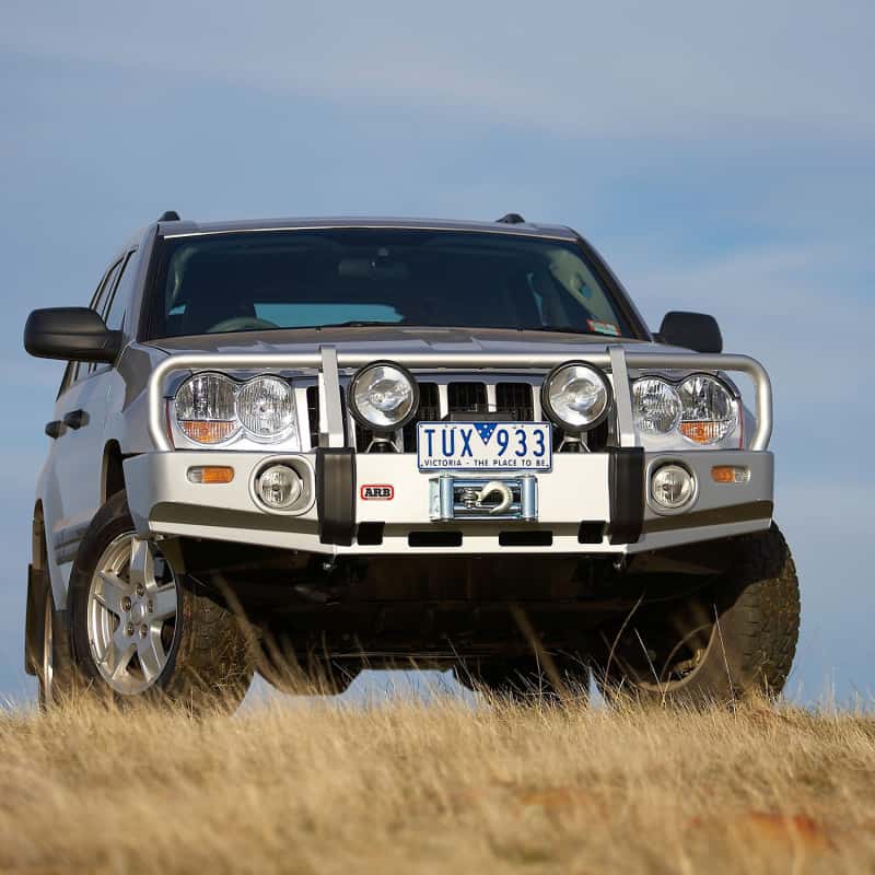 ARB — ARB Combar Suit Oe Fog G/Cherokee Wk 05-08 Not 08-11 (Fit Kit NOT Included)
Combination Bumper - view 2