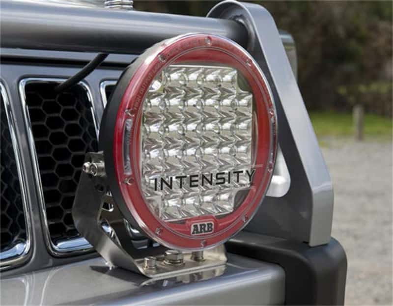 ARB — ARB Combar Suit ARB Fog G/Cherokee Wk214On 8-9.5 (Fit Kit NOT Included)
Combination Bumper - view 6