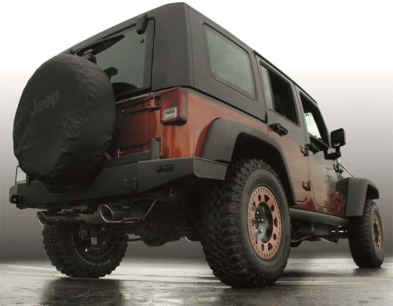 Gibson — Gibson 07-17 Jeep Wrangler JK Rubicon 3.6L 2.5in Axle-Back Dual Split Exhaust - Aluminized
Truck/Suv (Jeep) - view 4