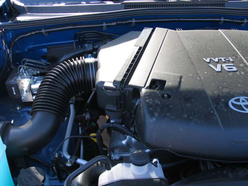 K&N Engineering — K&N 05-10 Toyota Tacoma/Tundra / 02-09 4Runner / 07-09 FJ Cruiser Drop In Air Filter
Replacement Air Filt
Air Filter - view 5