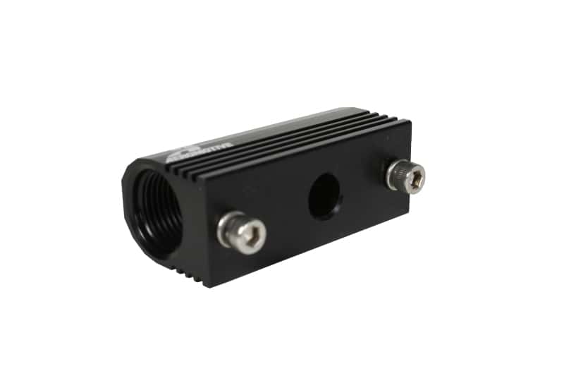 Aeromotive — Aeromotive 96-04 Ford 4.6 L Fuel Rail Pressure Sensor Adapter Log (-08 AN inlet / outlet)
Fitting - view 5